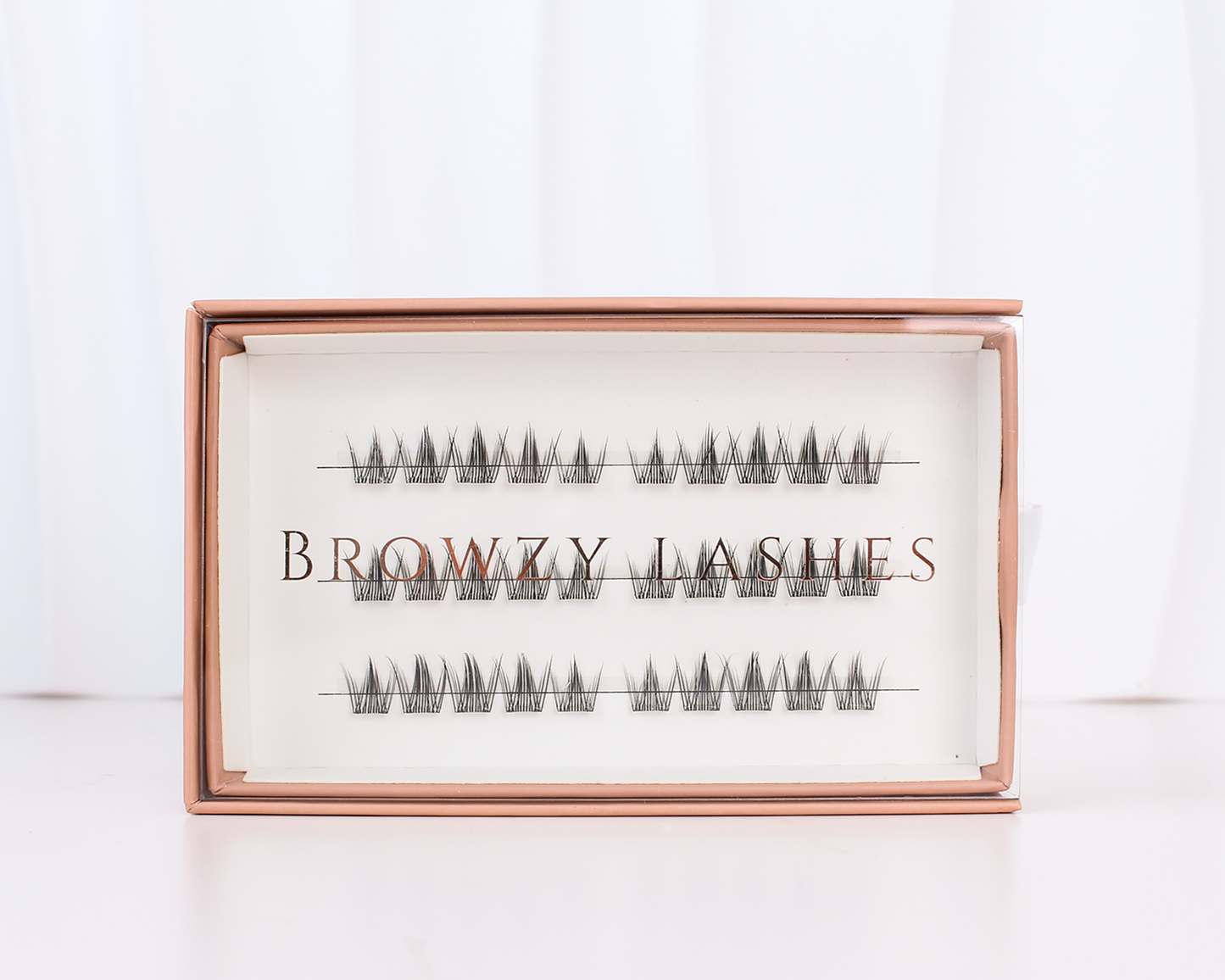 Eelliimitud ripsmed "Barely there"